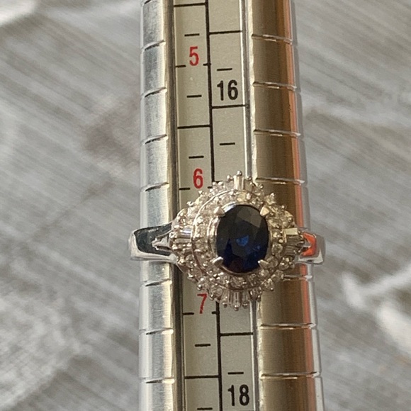 -sold on instagram- Natural blue sapphire - Picture 4 of 7